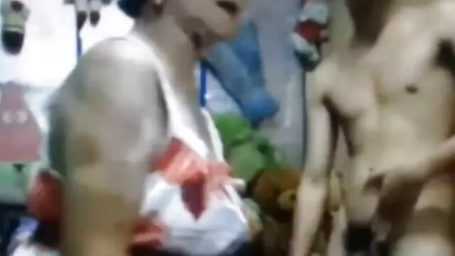 XXX pas d'inscription  Blond dans juteux cul putain de video xxxl gratuite