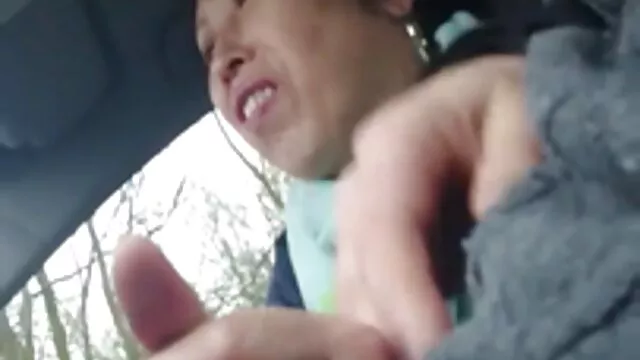 XXX pas d'inscription  Père et fils poussin prendre film xxl film gratuit une putain de tour