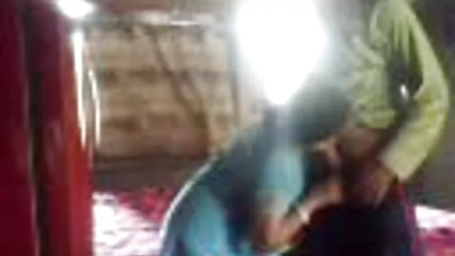 XXX pas d'inscription  Poilue blonde xxl vidéo gratuit se masturbe dans la douche