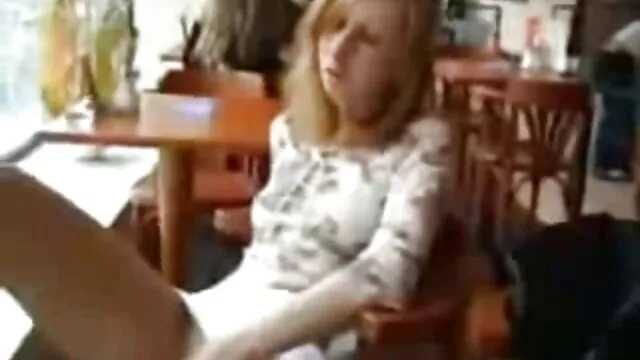 XXX pas d'inscription  Montrer sa chatte humide films gratuits xxl sur la caméra
