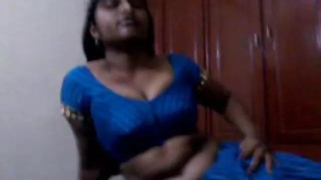 XXX pas d'inscription  Allemand film xxl black gratuit MILF dans sa chatte et le cul saccadé